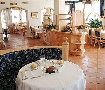 Hotel Il Piccolo Dolomiti 4*