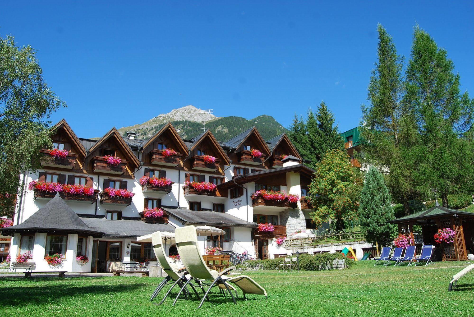Il Piccolo Dolomiti Hotel